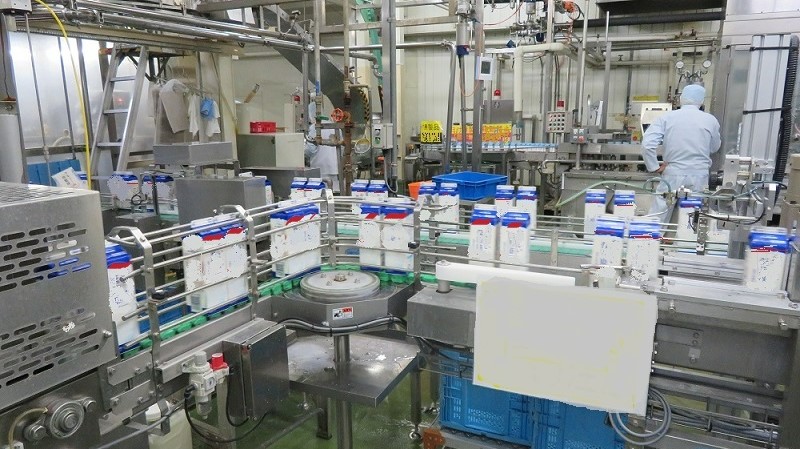 中小乳業の牛乳製造ライン（イメージ）