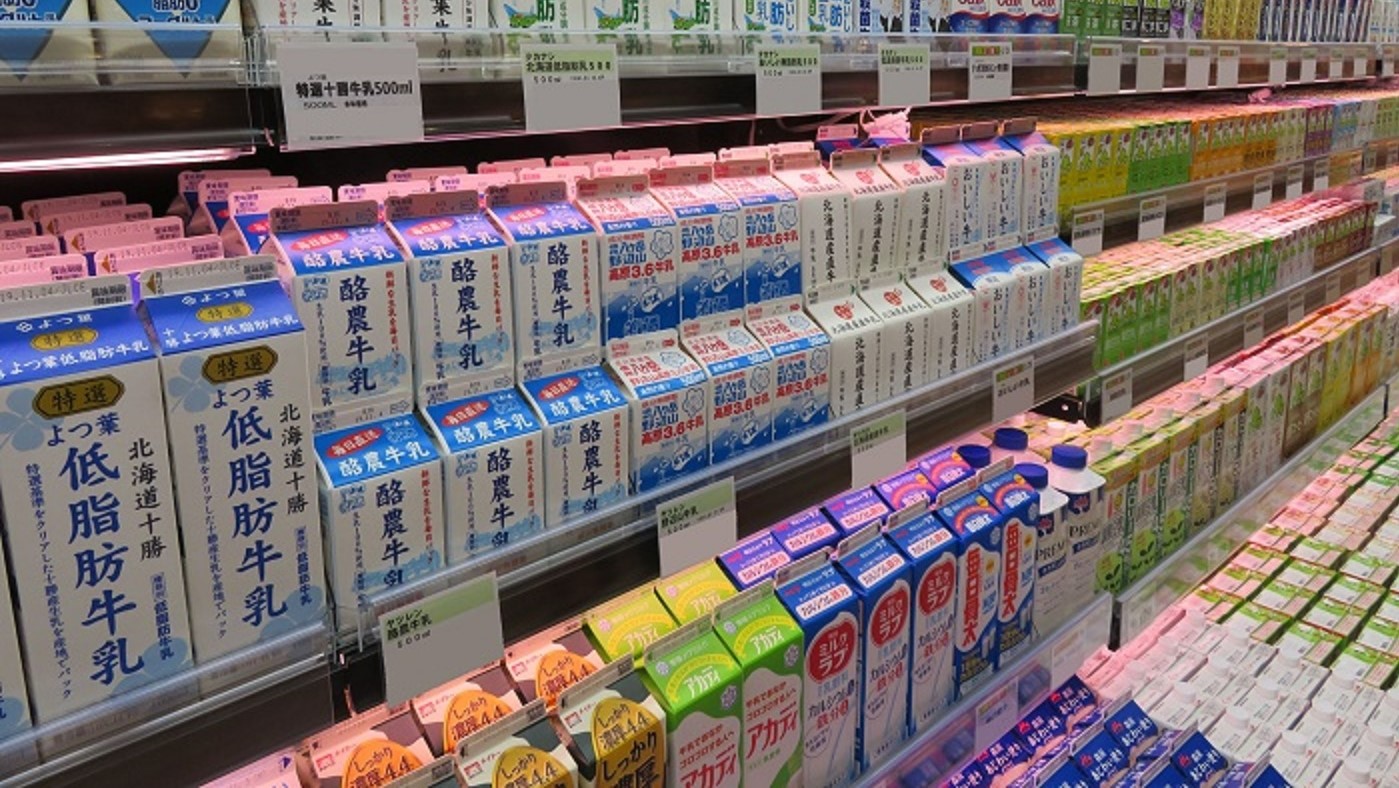 乳飲料や500mlの牛乳は売れ行き好調（画像はイメージ）