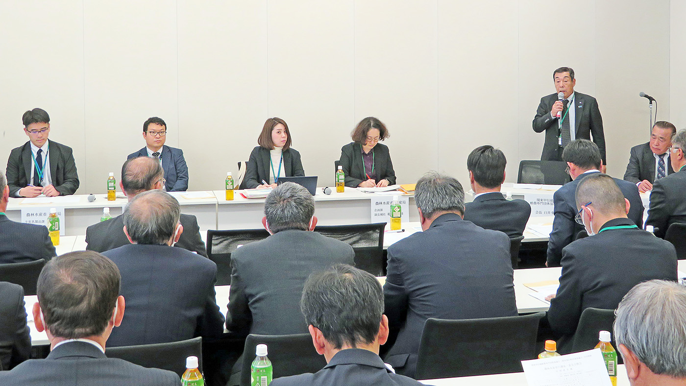 東京都内で開かれた関東酪農団体と農水省との意見交換