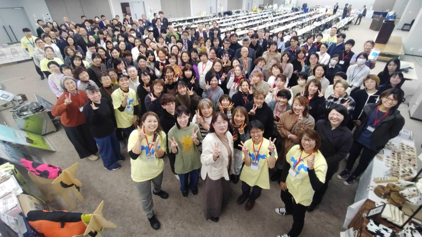 会場には多くの参加者が集まり終始和やかで活気あるイベントとなった