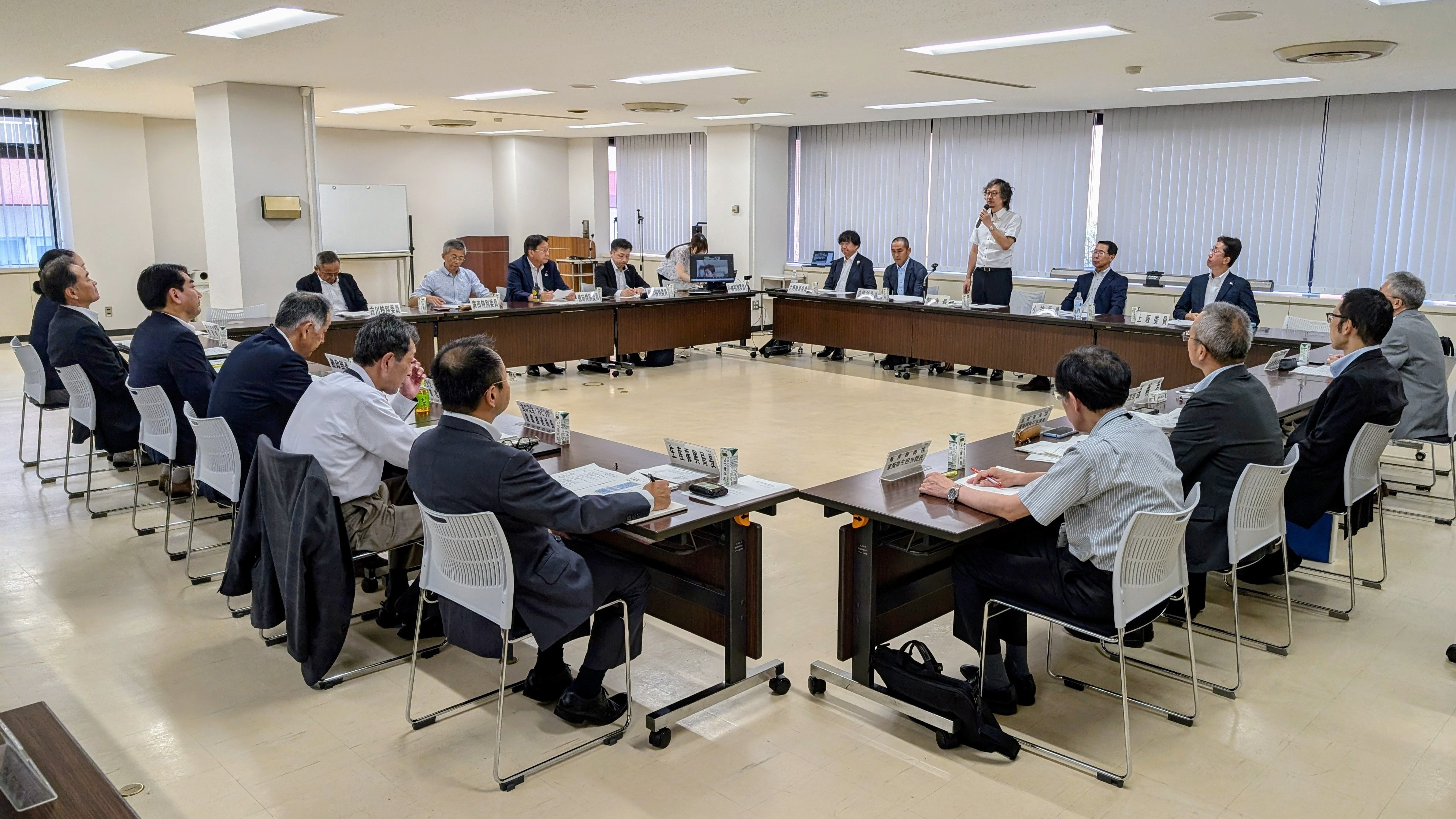 札幌市内で開かれた道の第2回畜産部会