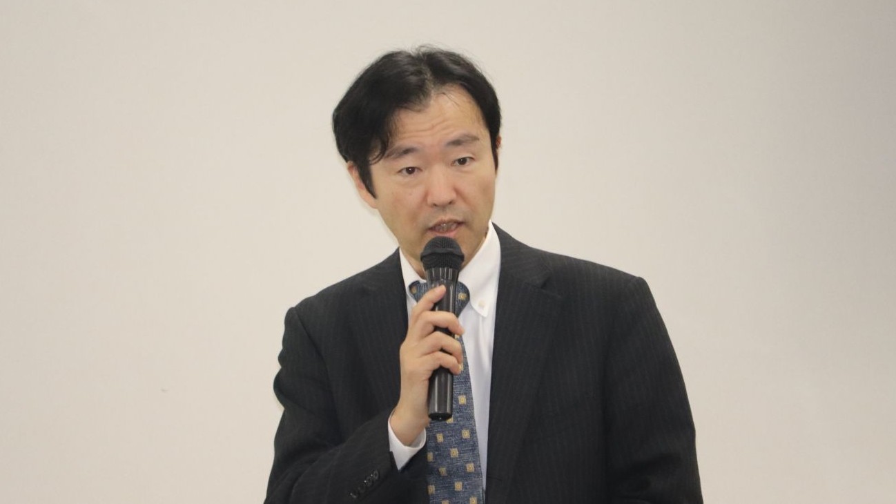 道農連の農政研修会で講演する平澤明彦氏