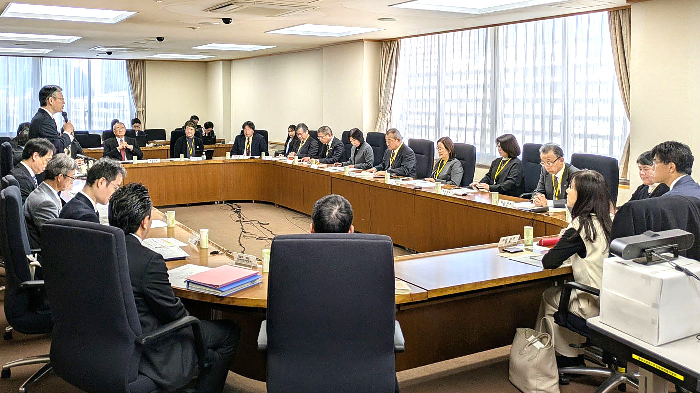 飲用牛乳の指定を決めた食料産業部会