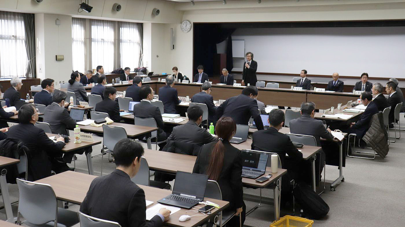 北海道酪肉近計画を了承した道審議会畜産部会