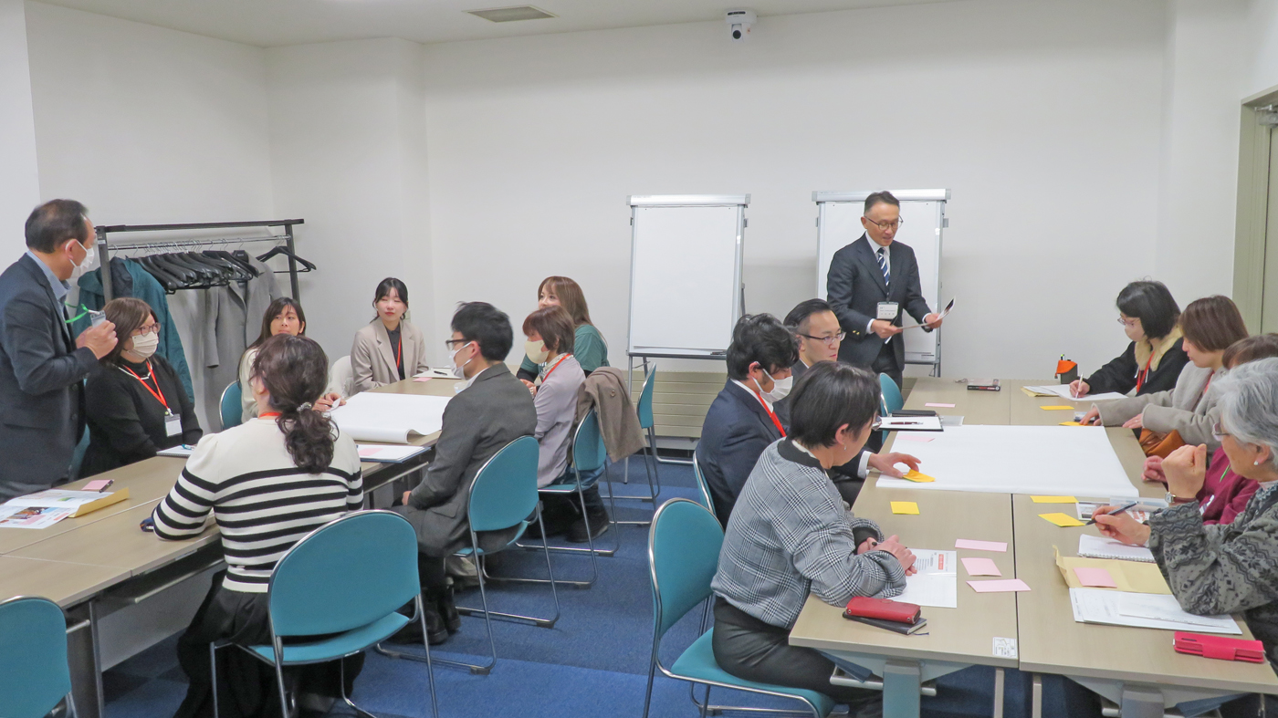 2日目のグループディスカッションの様子