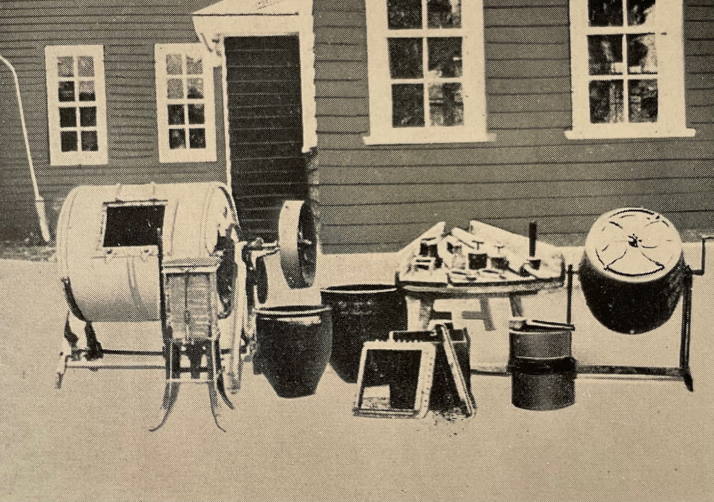 初期のバター製造機器（雪印メグミルク蔵）