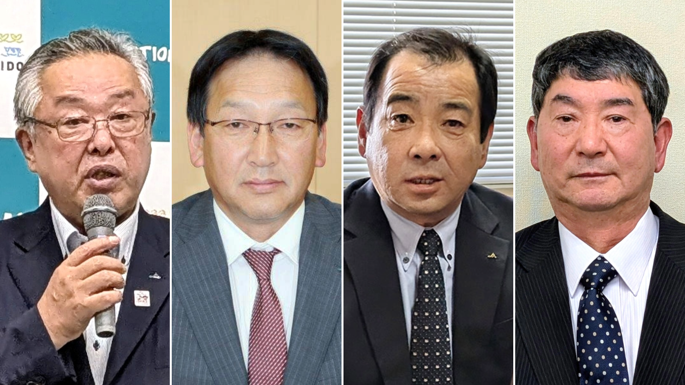 左から樽井功北農中央会会長、徳田善一ホクレン副会長、鯖江雅浩十勝酪対会長、出嶋辰三道農連委員長